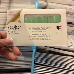 Color Street Oslo And Steady